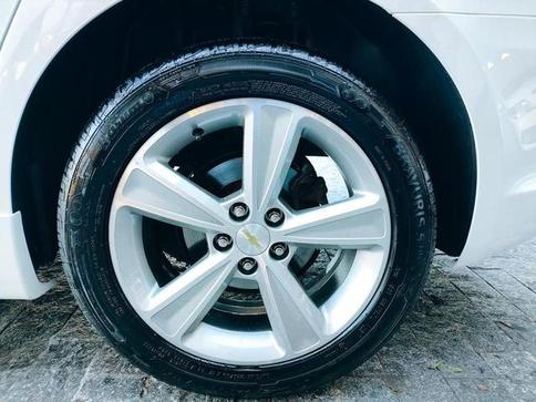 CHEVROLET CRUZE LT HB