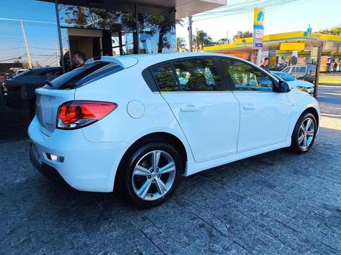 CHEVROLET CRUZE LT HB