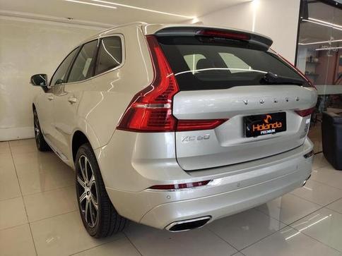VOLVO XC60 T8 INSCRIPT