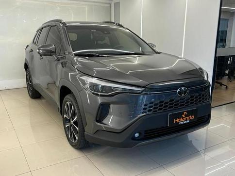 TOYOTA CCROSS XRE 20