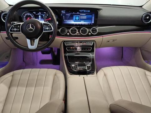 MERCEDES-BENZ E300