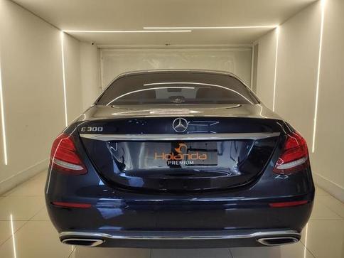 MERCEDES-BENZ E300