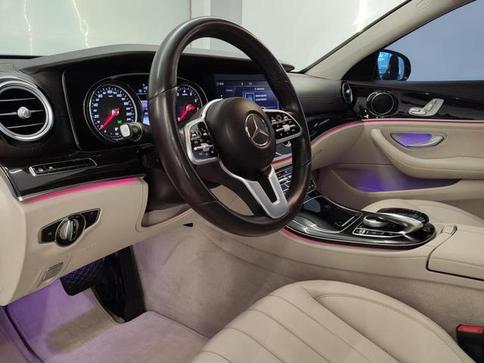 MERCEDES-BENZ E300