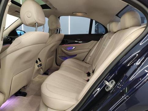 MERCEDES-BENZ E300