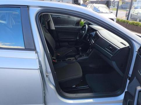 VOLKSWAGEN POLO TRACK 1.0 FLEX 12V 5P