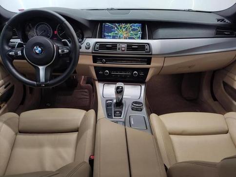 BMW 528I