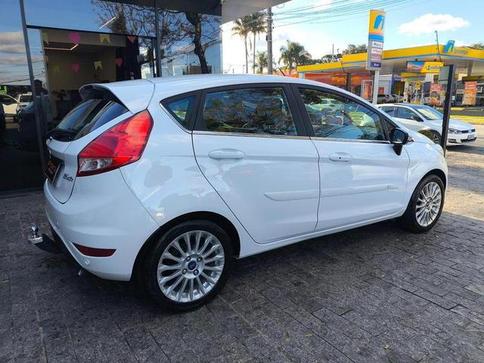 FORD FIESTA HATCH FIESTA TITANIUM 1.6 16V FLEX AUT.