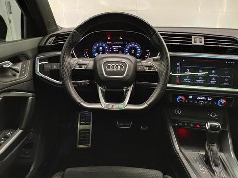 AUDI Q3 PERFORMANCE BLACK SLINE 2.0 QUATTRO