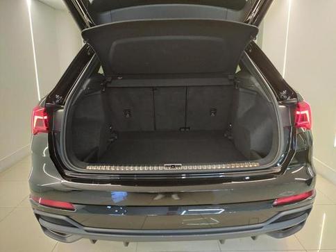 AUDI Q3 PERFORMANCE BLACK SLINE 2.0 QUATTRO