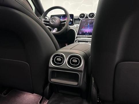 MERCEDES-BENZ C200 AMG LINE