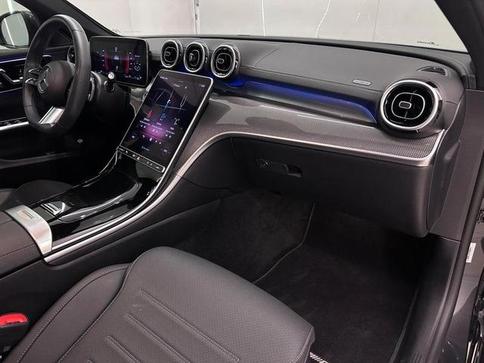 MERCEDES-BENZ C200 AMG LINE