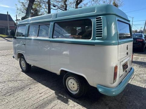 VOLKSWAGEN KOMBI