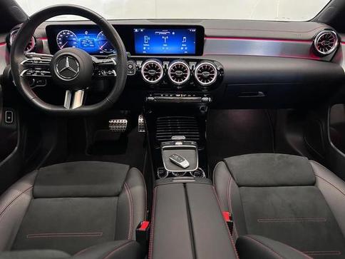 MERCEDES-BENZ CLA-200 AMG LINE 1.3 TB 16V AUT. (H�B.)