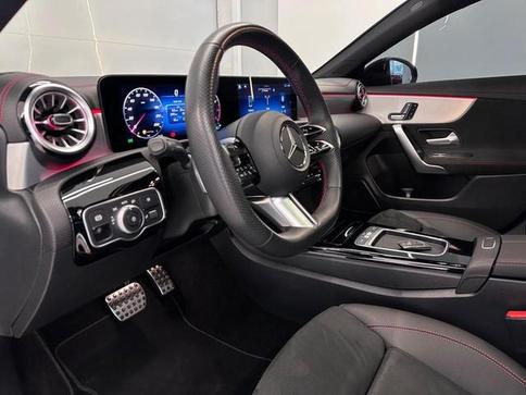 MERCEDES-BENZ CLA-200 AMG LINE 1.3 TB 16V AUT. (H�B.)