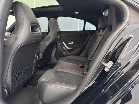 MERCEDES-BENZ CLA-200 AMG LINE 1.3 TB 16V AUT. (H�B.)