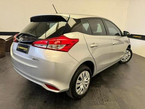 TOYOTA YARIS HA XL15