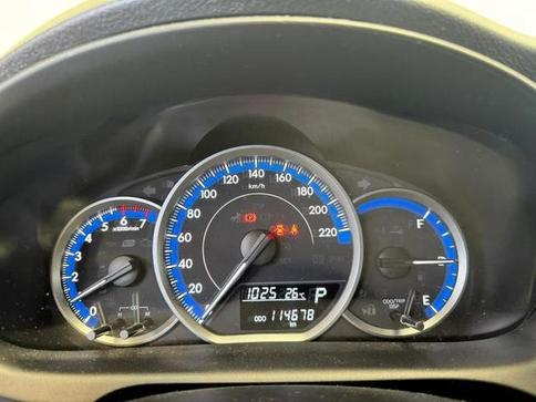 TOYOTA YARIS HA XL15