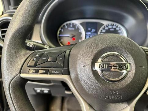 NISSAN KICKS S CVT