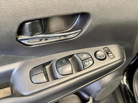 NISSAN KICKS S CVT