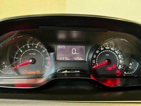 PEUGEOT 208 ACTIVE MT
