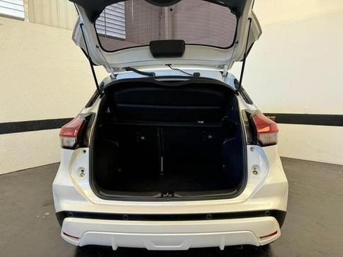 NISSAN KICKS ADVANCE CVT