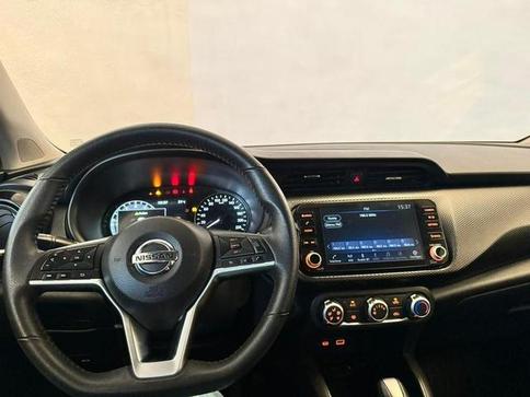NISSAN KICKS ADVANCE CVT
