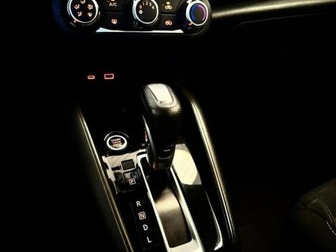 NISSAN KICKS ADVANCE CVT