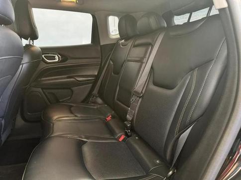 JEEP COMPASS LIMITED T270 1.3 TB 4X2 FLEX AUT