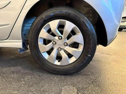 CHEVROLET ONIX 1.0 LT 8V FLEX 4P MANUAL