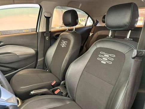 CHEVROLET ONIX 1.0 LT 8V FLEX 4P MANUAL