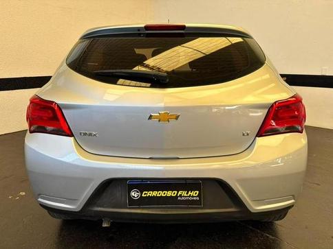CHEVROLET ONIX 1.0 LT 8V FLEX 4P MANUAL