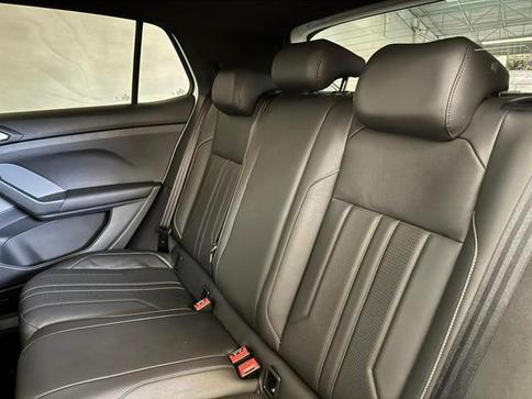 VOLKSWAGEN T CROSS COMFORTLINE TSI AT