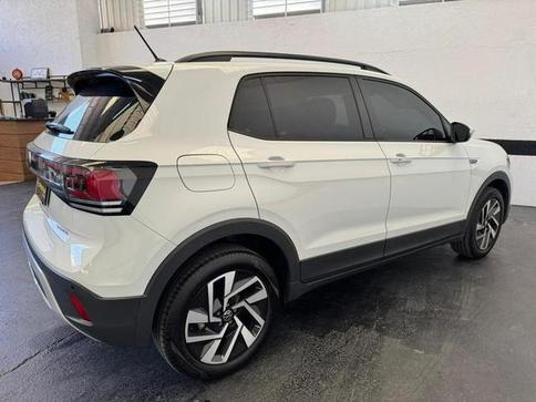 VOLKSWAGEN T CROSS COMFORTLINE TSI AT