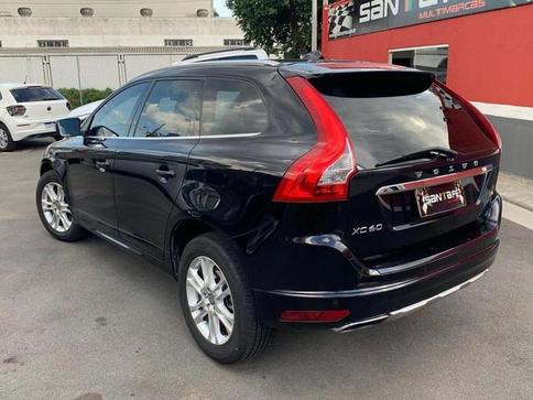 VOLVO XC 60 2.0 T5 DYNAMIC