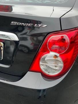 CHEVROLET SONIC LTZ NB AT