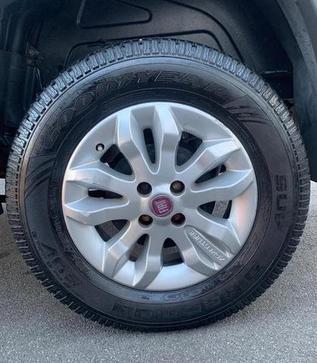 FIAT STRADA ADVENTURE LOCKER CD 1.8 16V FLEX