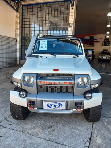 TROLLER JEEP TROLLER