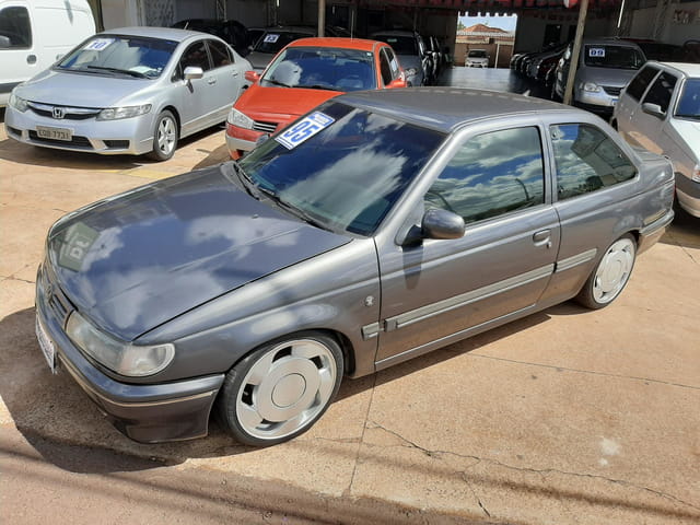 VOLKSWAGEN LOGUS WOLFSBURG 2.0 i 2P