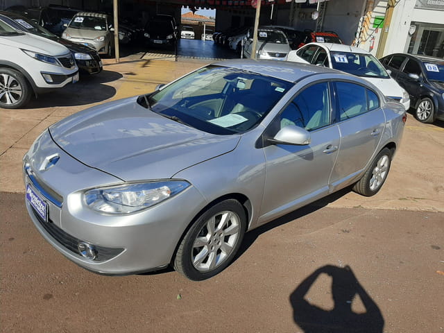 RENAULT FLUENCE PREVILEGE 2.0 AUT