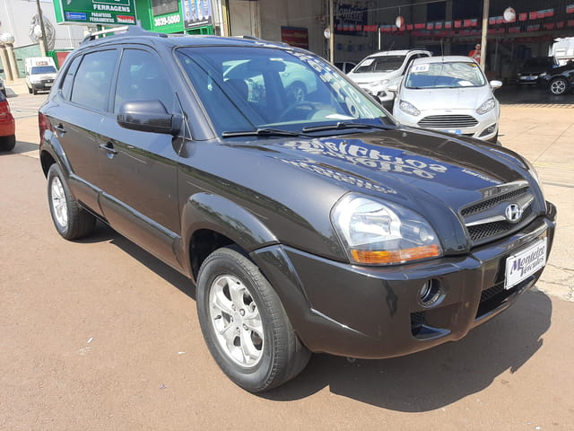 HYUNDAI TUCSON GLS 4X2-AT 2.0 16V GAS. (IMP.) 4P