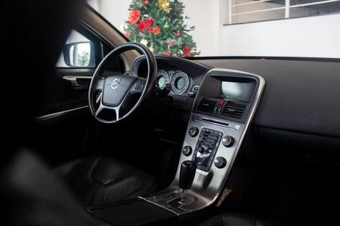 VOLVO XC60 2.0 T5 COMF