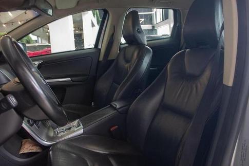 VOLVO XC60 2.0 T5 COMF