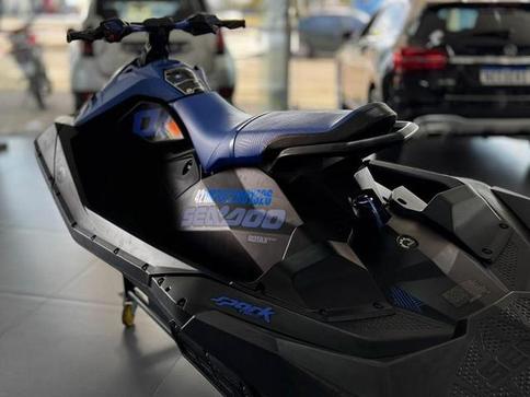 SEADOO SPARK TRIXX 90HP