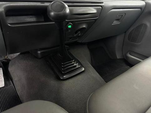 FORD F-250 XLT 3.9 2P