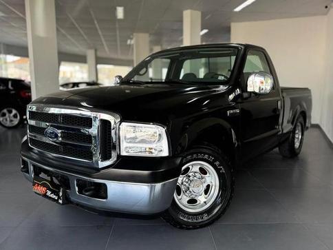 FORD F-250 XLT 3.9 2P