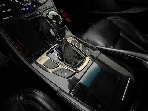 HYUNDAI AZERA 3.0 V6