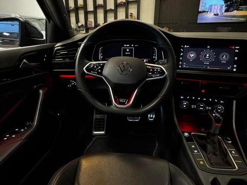 VOLKSWAGEN JETTA GLI