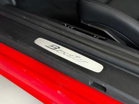 PORSCHE BOXSTER