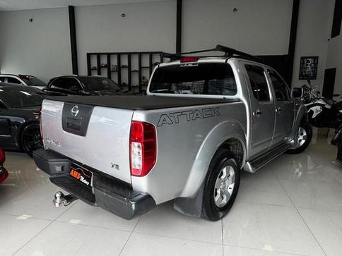 NISSAN FRONTIER XE 4X2 2.5