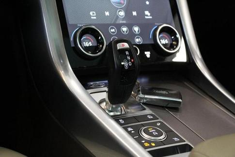 LAND ROVER RRSPT PHEV404 HSE